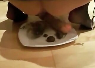 Dildo impaling in cowgirl before eating messy stuff