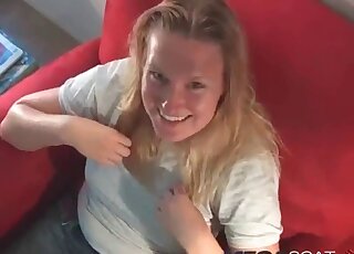 Lovely wife chats on camera before the scatting