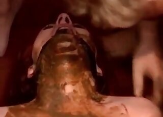 Wild scat party happening in the room for them